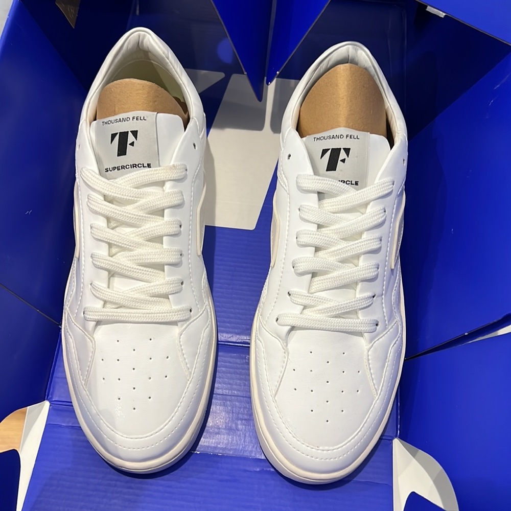 Brand new Thousand Fell sneakers in white! Size 7.5